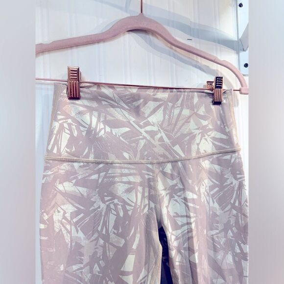 Lululemon Wunder Under HR Tight 25" Sz 6 - Picture 4 of 8